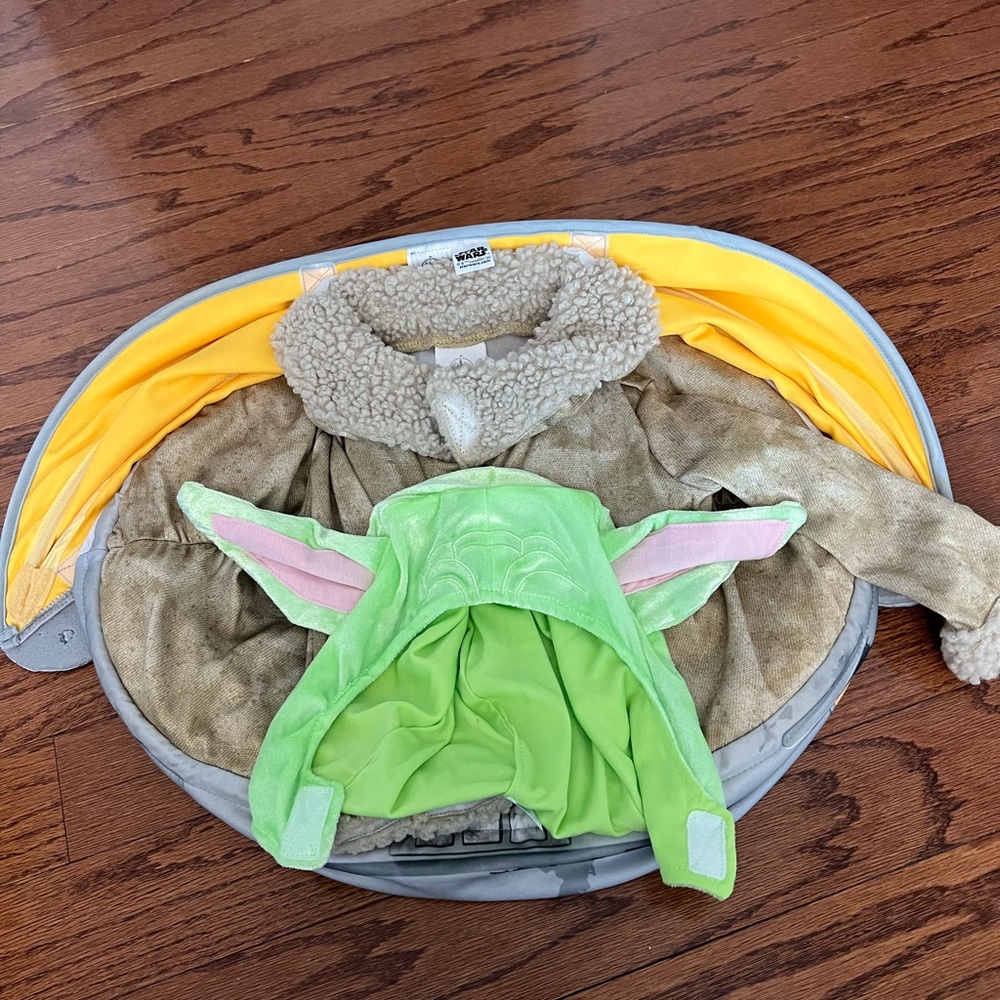 Baby Yoda/ Grogu Hover Pram Costume